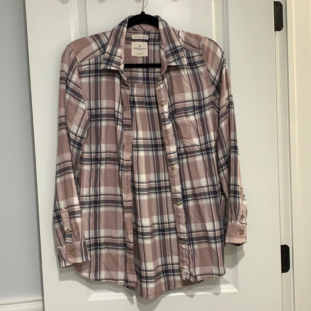 Pink American Eagle Flannel Size Medium